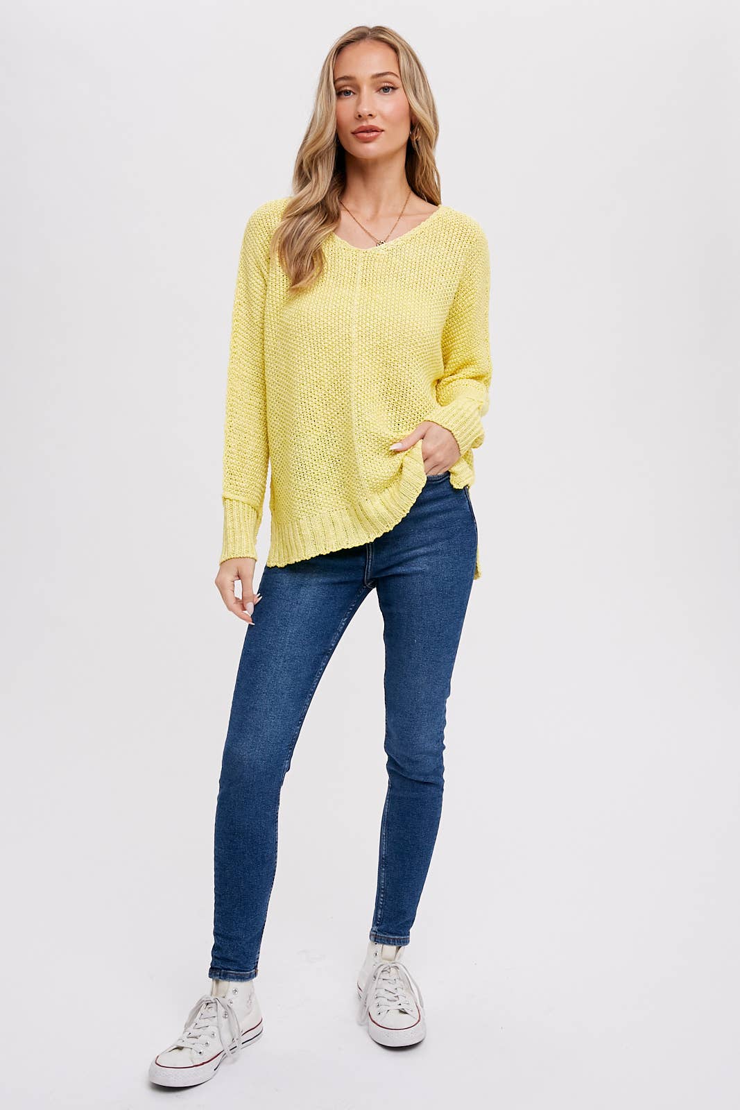REVERSE SEAM LOOSE FIT SWEATER