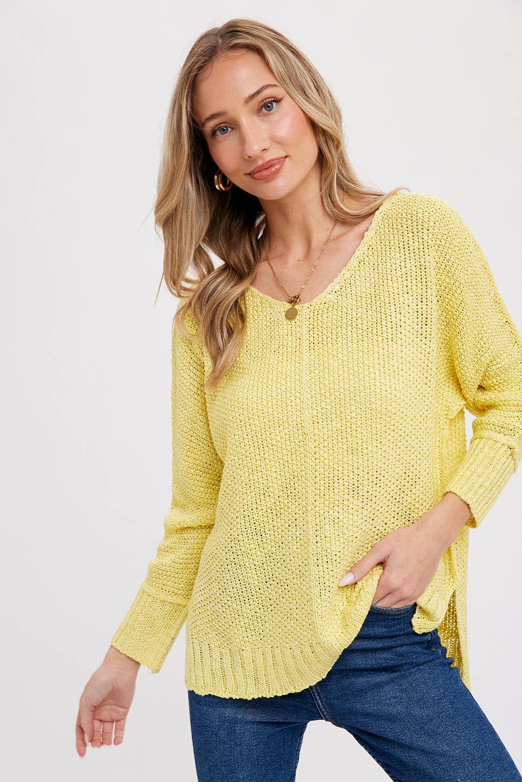 REVERSE SEAM LOOSE FIT SWEATER