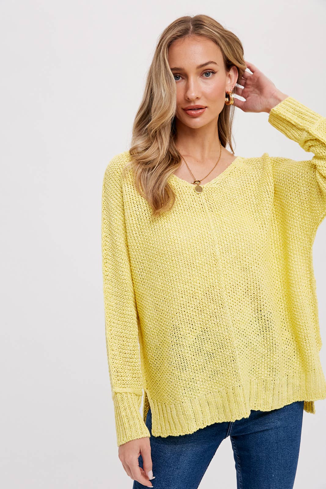 REVERSE SEAM LOOSE FIT SWEATER