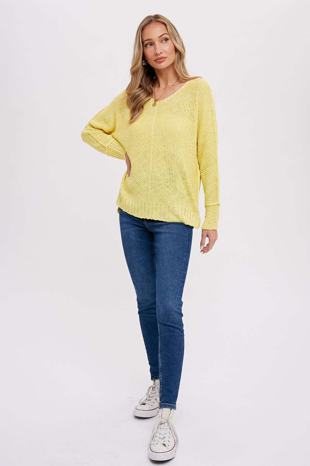 REVERSE SEAM LOOSE FIT SWEATER