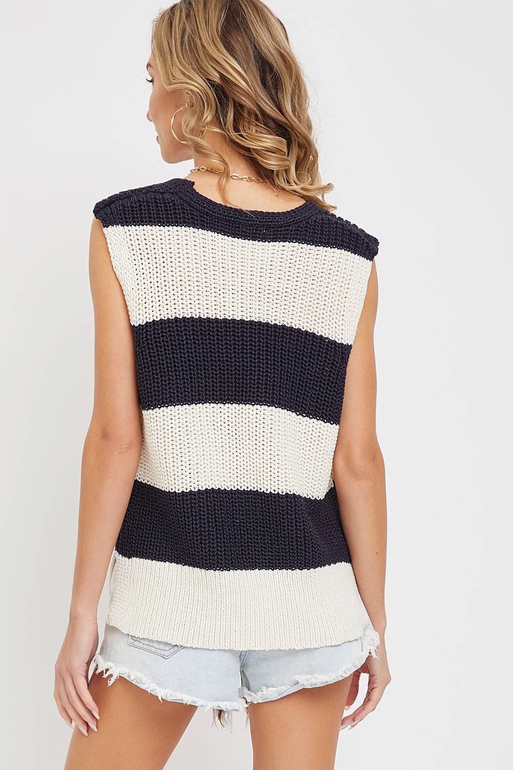 STRIPE KNIT VEST