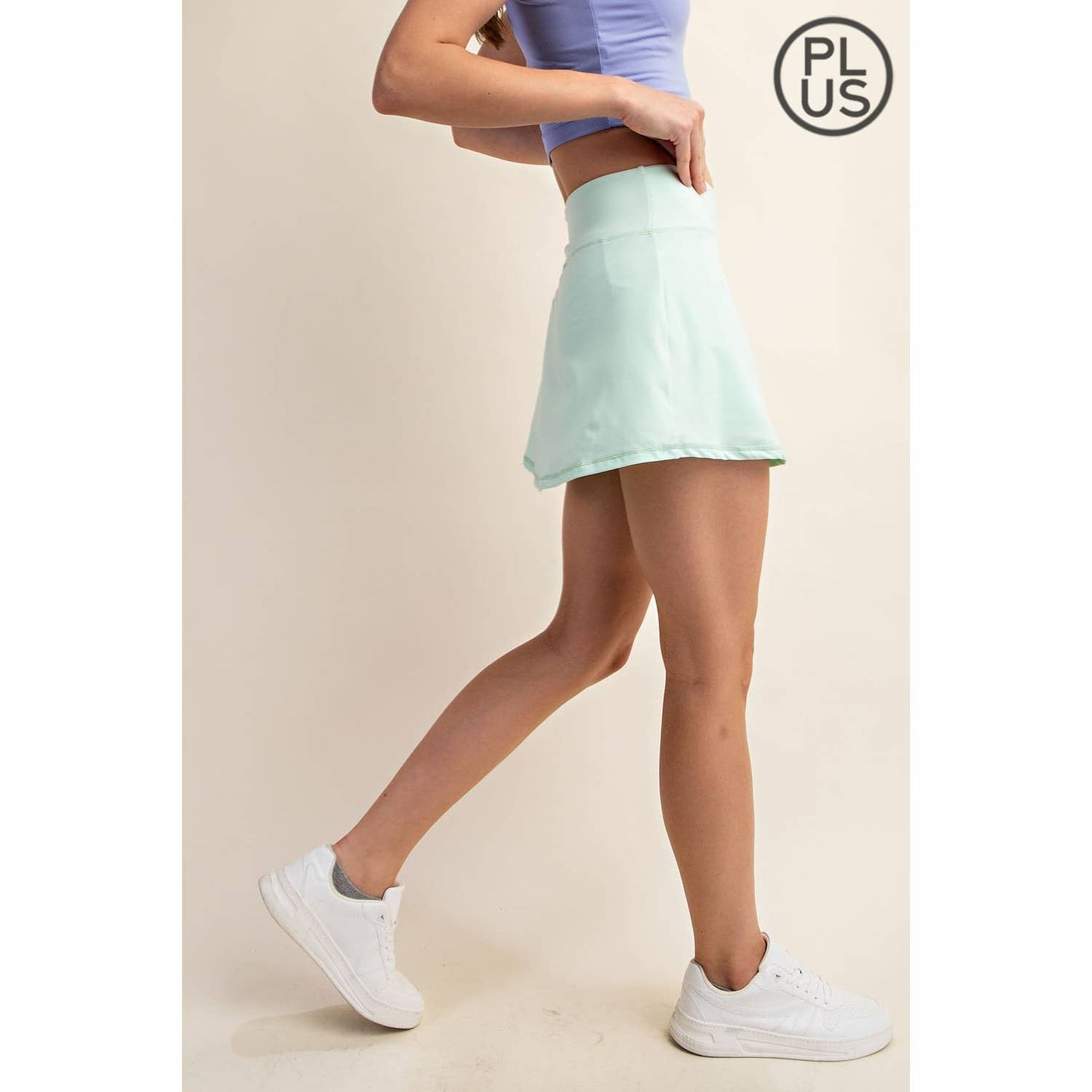 PLUS SIZE BUTTER SKORT