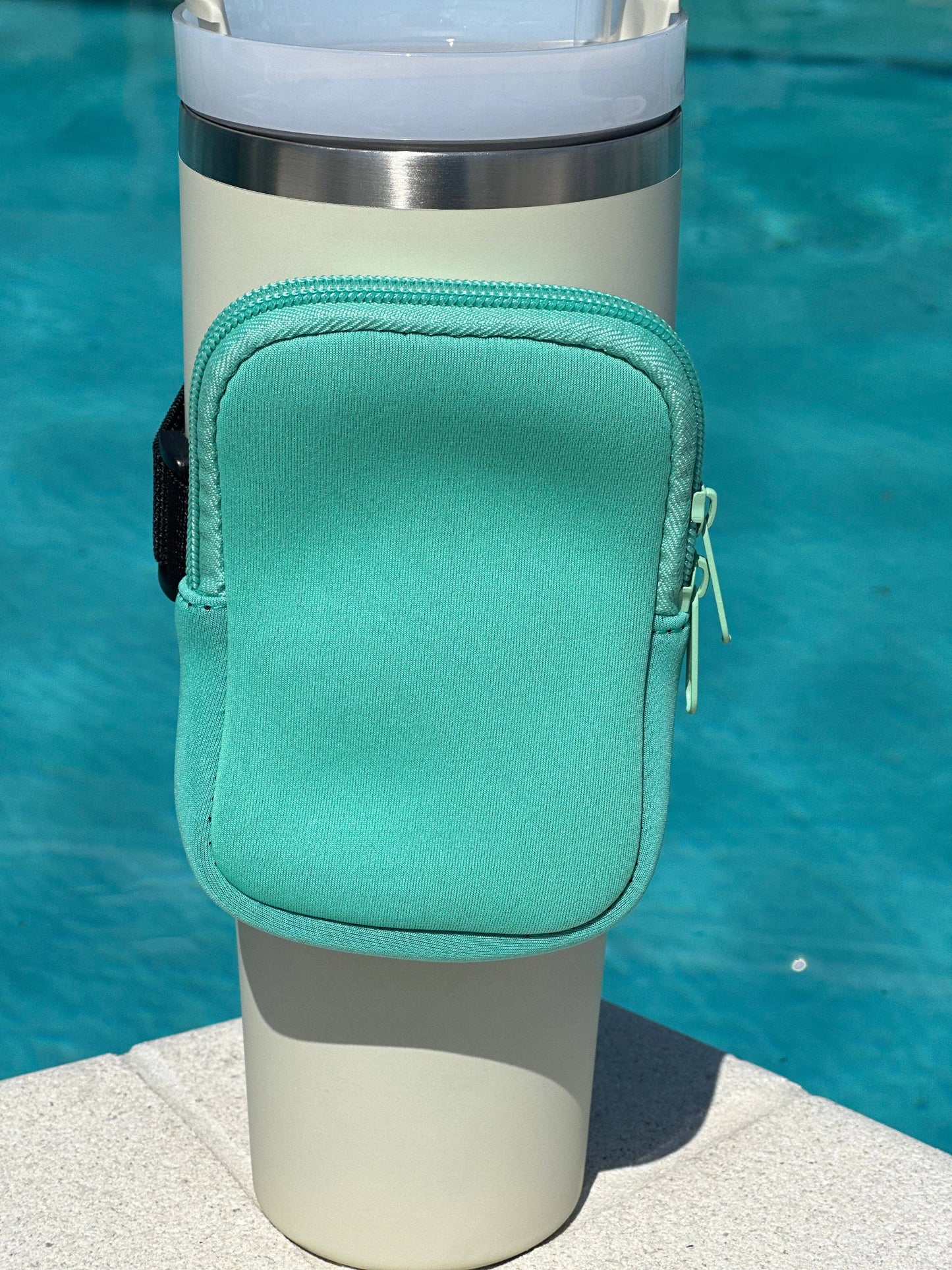 "The Billie" Cup Bag Seafoam